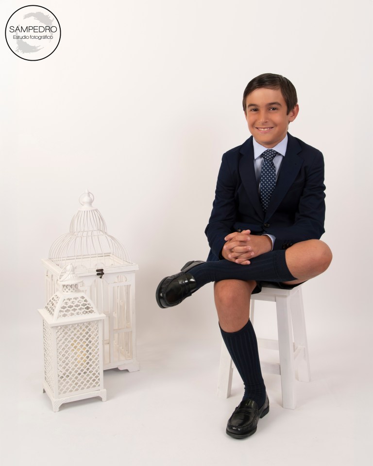 Retrato de comunión en estudio, fotografía profesional Sampedro Jerez de la Frontera