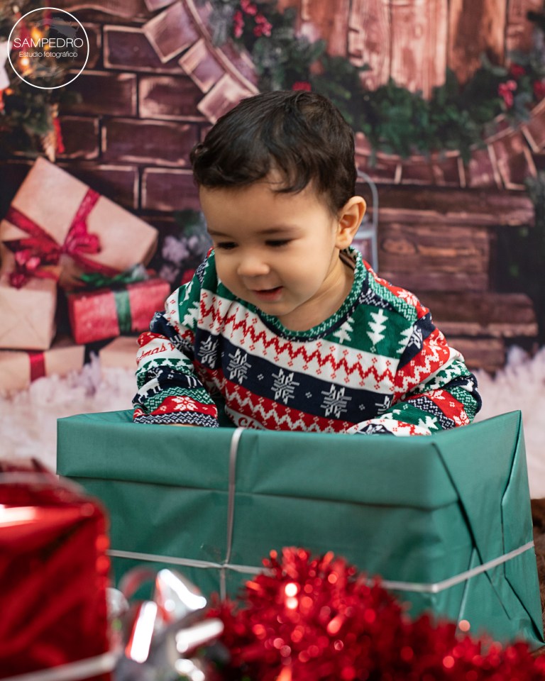Retrato navideño infantil en estudio Sampedro, Jerez de la Frontera